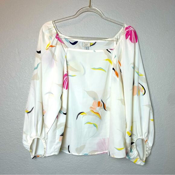 a new day Tops - A NEW DAY Floral Squareneck Browse w/Fun Sleeves Size M